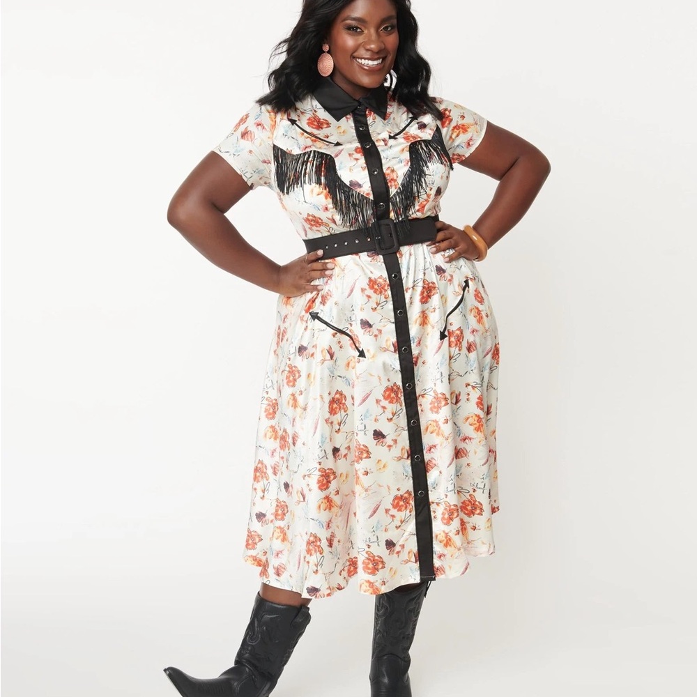 Unique Vintage Plus Size Cream & Floral Print Madeline Swing Dress 2X/18